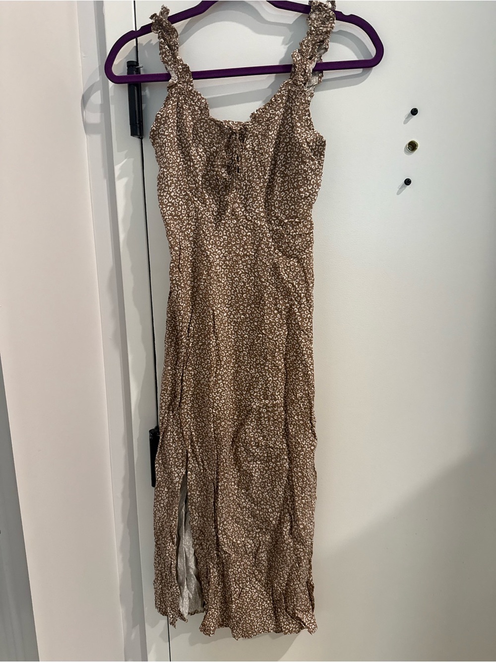 NWT Brown Floral Ruffled Strap Midi Dress